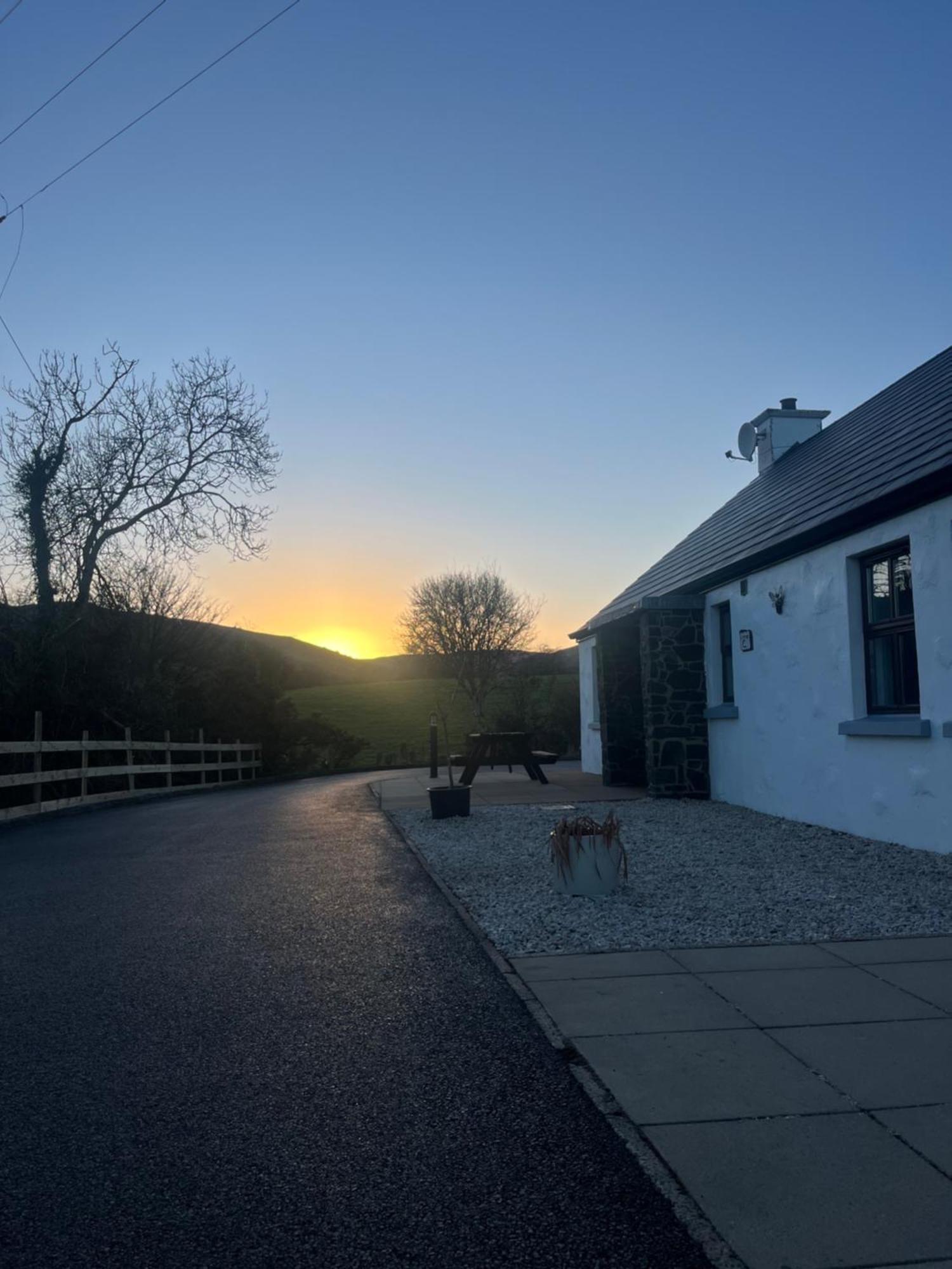 Tavnaghoney Cottages Cushendall Buitenkant foto